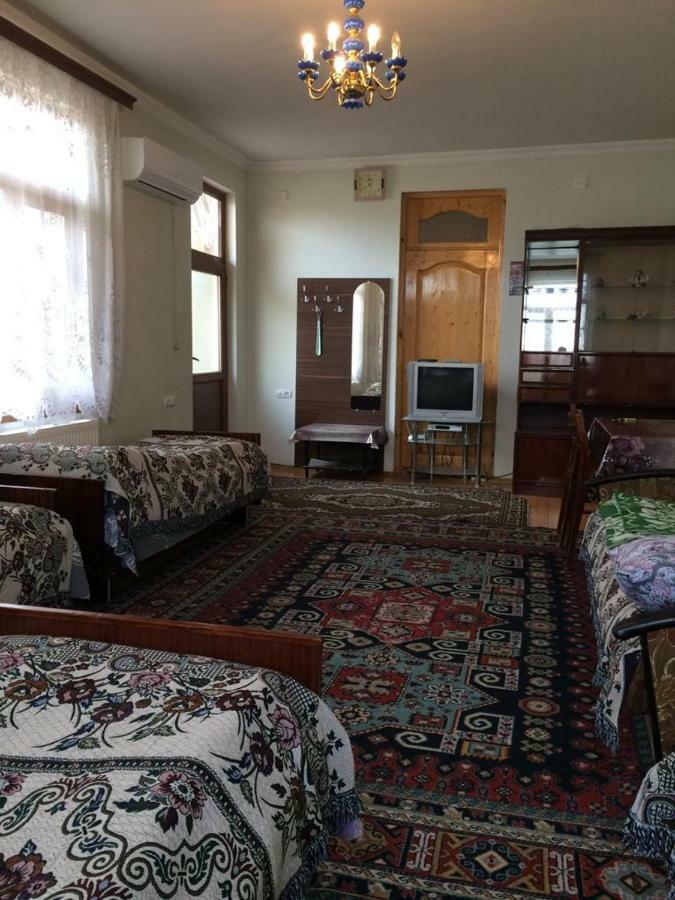 Huseyn Houses Гянджа Экстерьер фото